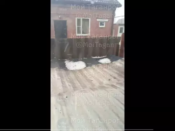 Фото к материалу: Мощный град выпал под Таганрогом
