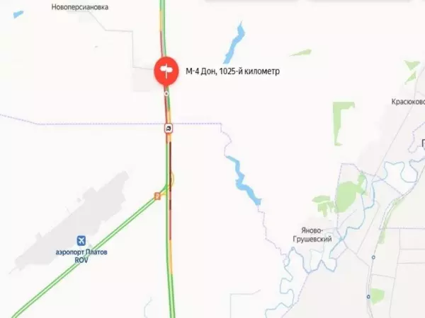 Фото к материалу: На трассе в Ростовской области из-за смертельного ДТП образовалась пробка