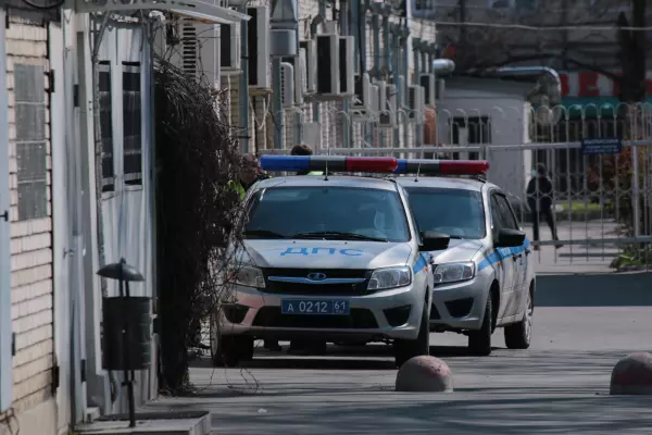 Фото к материалу: В Ростовской области водитель чуть не погиб за рулем от жары