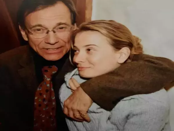 Юлия Высоцкая призналась, что более 20 лет пользуется одним парфюмом