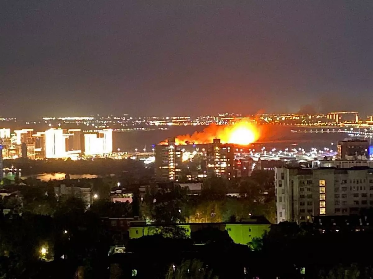 В Ростове на Левом берегу увеличилась площадь ландшафтного пожара