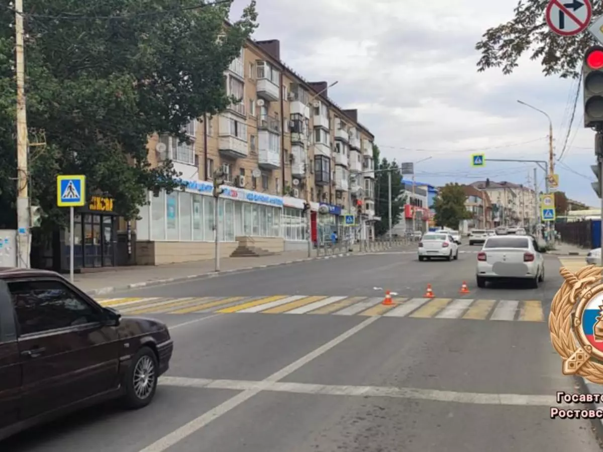 В Шахтах машина сбила пенсионерку на пешеходном переходе