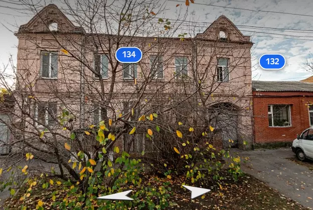 Аварийный многоквартирный дом на Катаева в Ростове выставили на торги за 11,8 млн