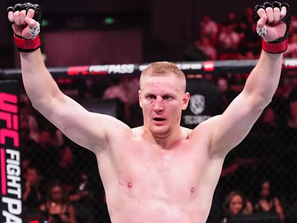 Фото к материалу: Донской боец победил на турнире по смешанным единоборствам UFC Fight Night 257