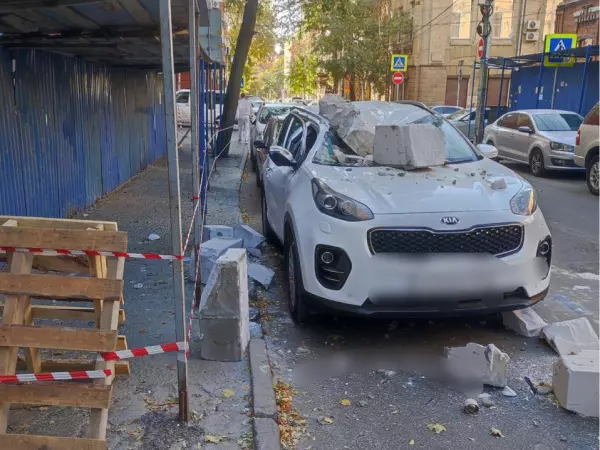 Фото к материалу: В Ростове осудят предпринимателя, со стройки которого на машину упал газоблок