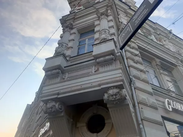 Фото к материалу: Почти половина домов в центре Ростова не имеют табличек с номерами