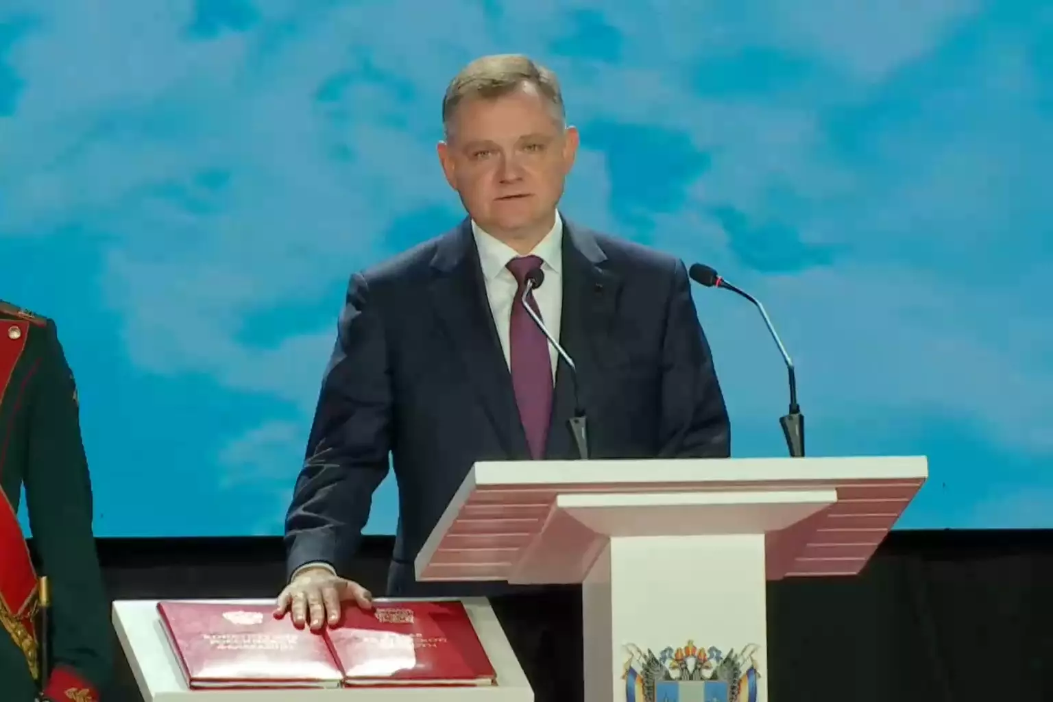 Юрий Слюсарь официально вступил в должность губернатора Ростовской области