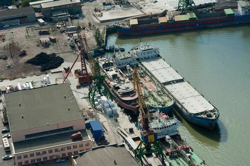 В Ростове за 7 млн на торги выставили право аренды причалов морского порта