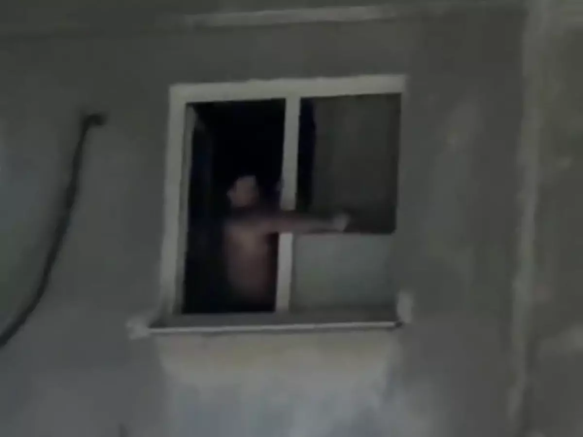 В Ростове мужчину, учинившего стрельбу по прохожим, разыскивает полиция