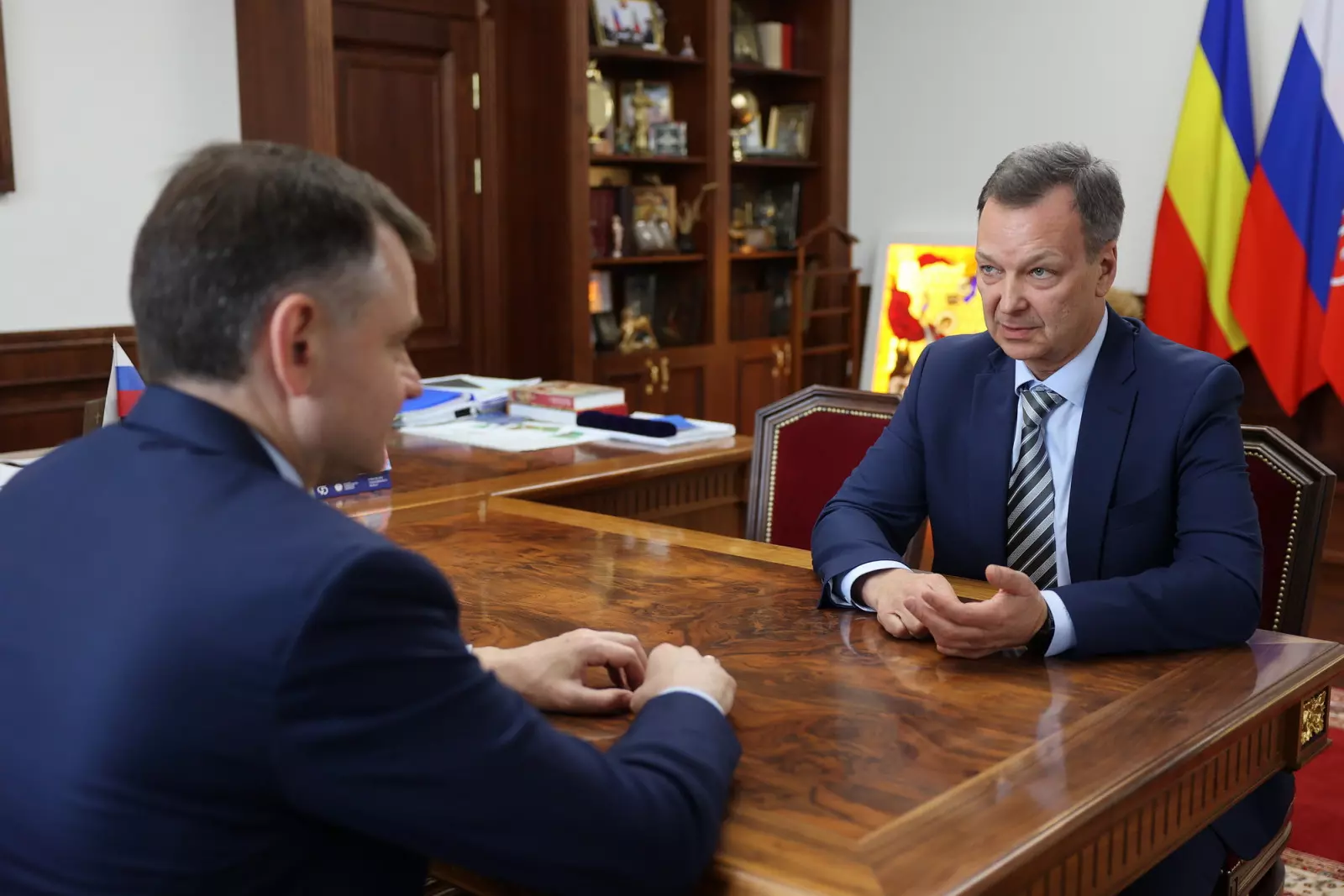 Юрий Слюсарь продлил полномочия сенатора от Ростовской области Андрею Яцкину