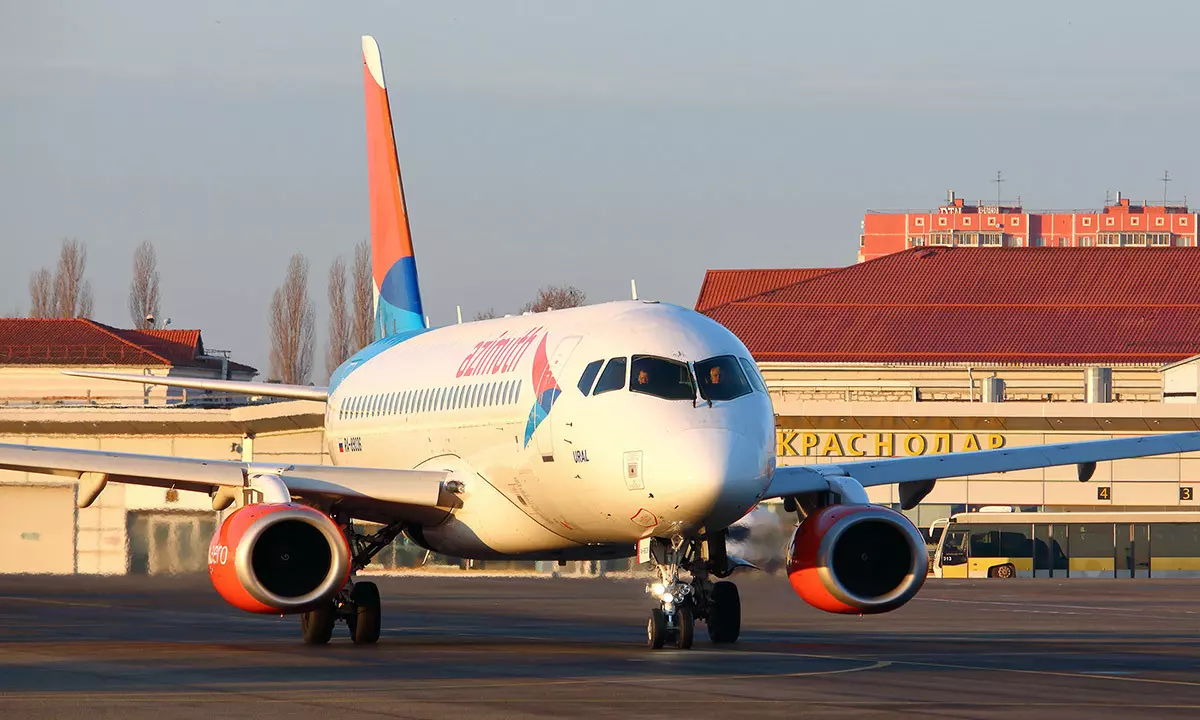 Авиакомпания "Азимут" возобновит полеты из Краснодара после трехлетнего перерыва