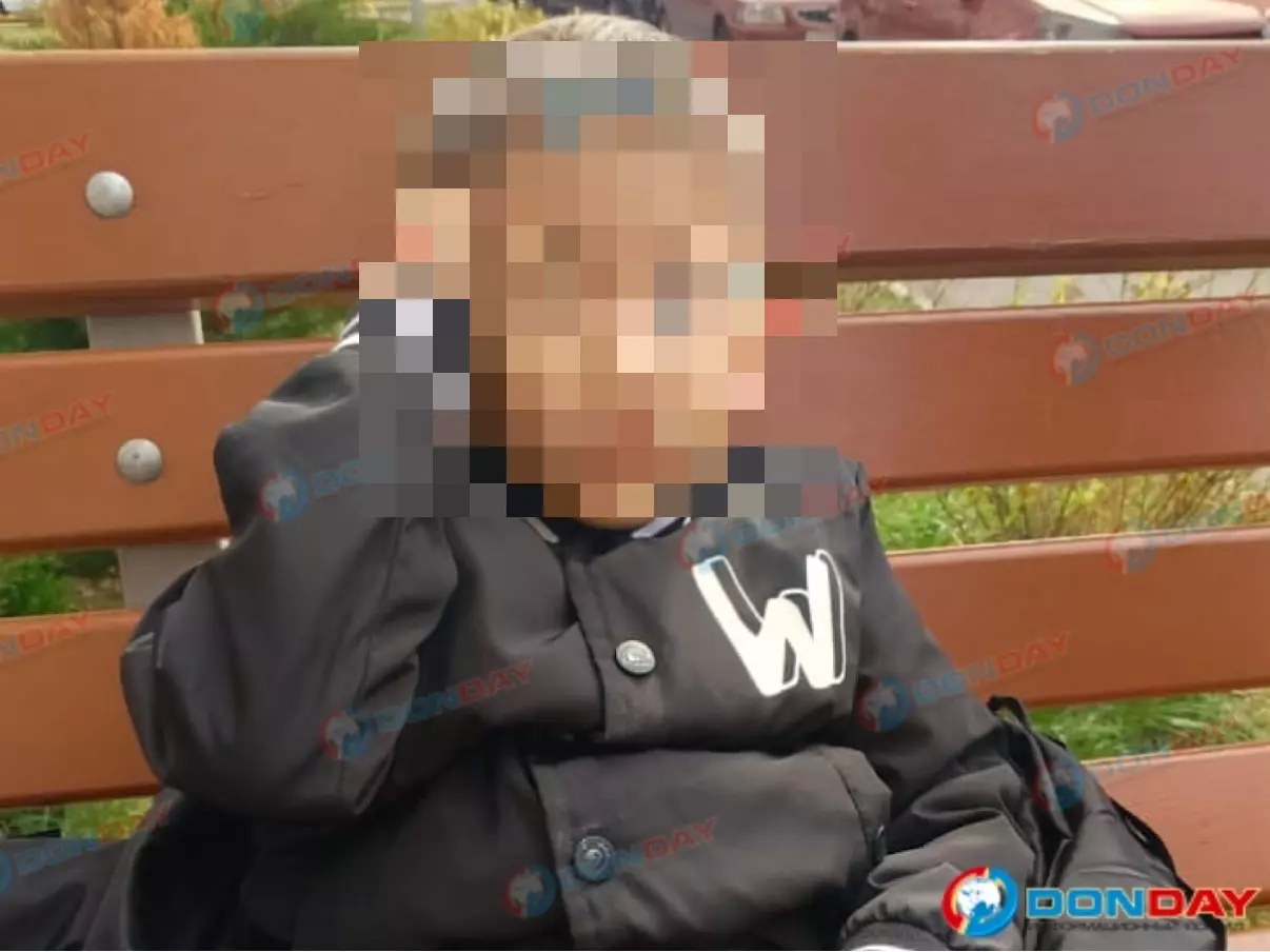 Ростовчанку, оставившую 3-летнего ребенка на улице, привлекли к ответственности