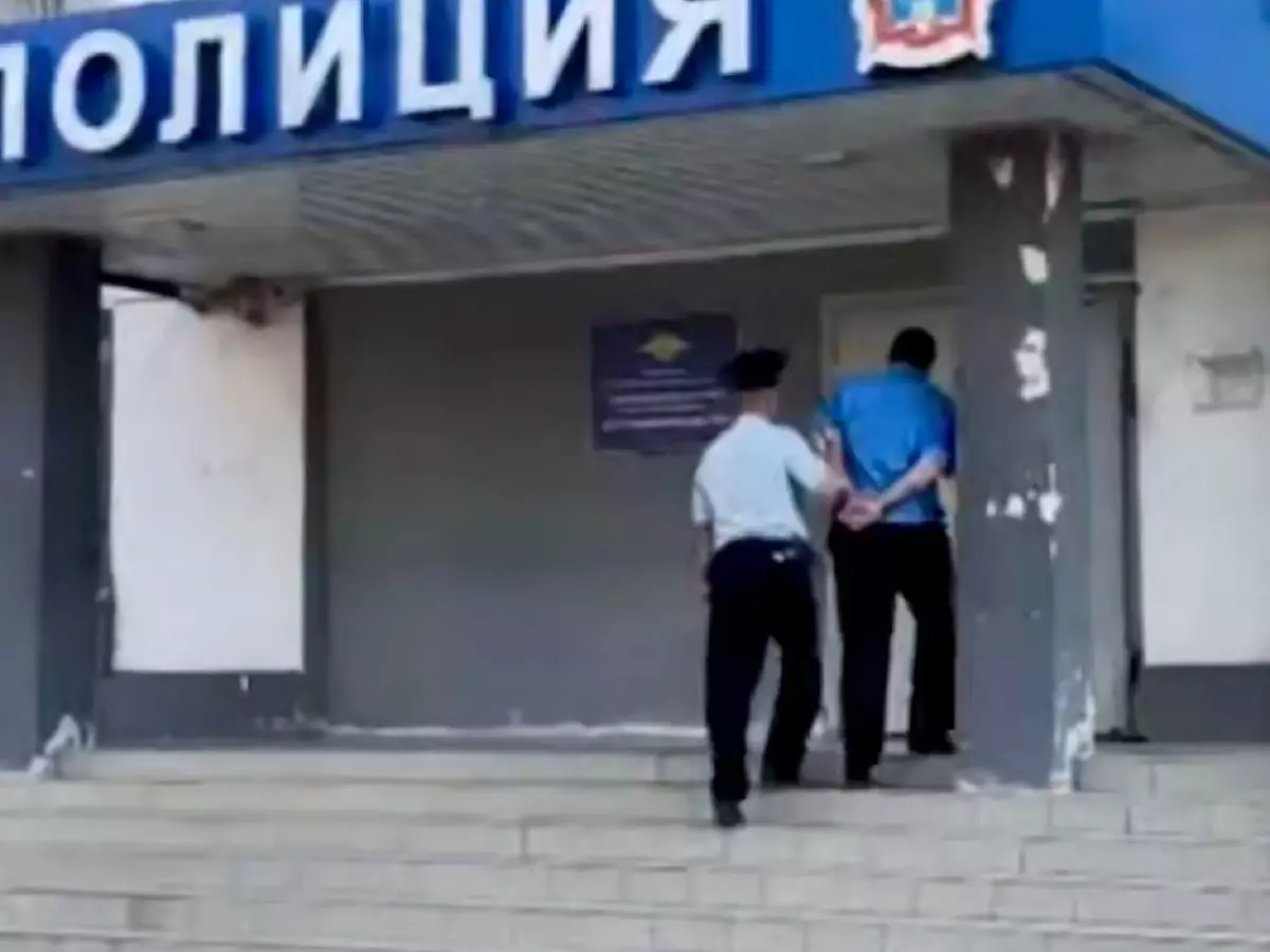 В Ростове задержали парня, устроившего стрельбу по прохожим на Западном