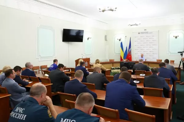 Фото к материалу: В Левенцовке ввели режим ЧС после атаки беспилотников