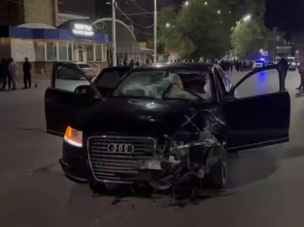 Фото к материалу: В Волгодонске погибших в ДТП двух 17-летних девушек похоронят 16 сентября