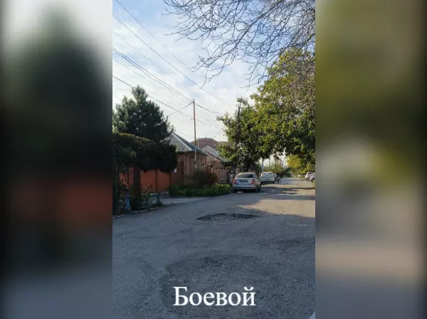 В Ростове жители улицы Горской больше полугода ждут обещанный им ремонт дороги
