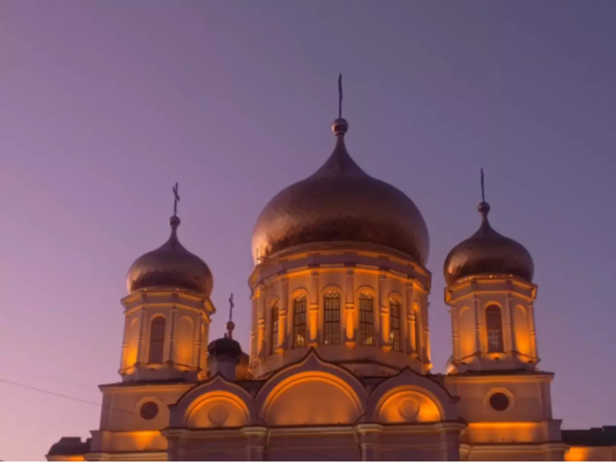 Ростовчанам посоветовали сходить в храм в Покровскую родительскую субботу
