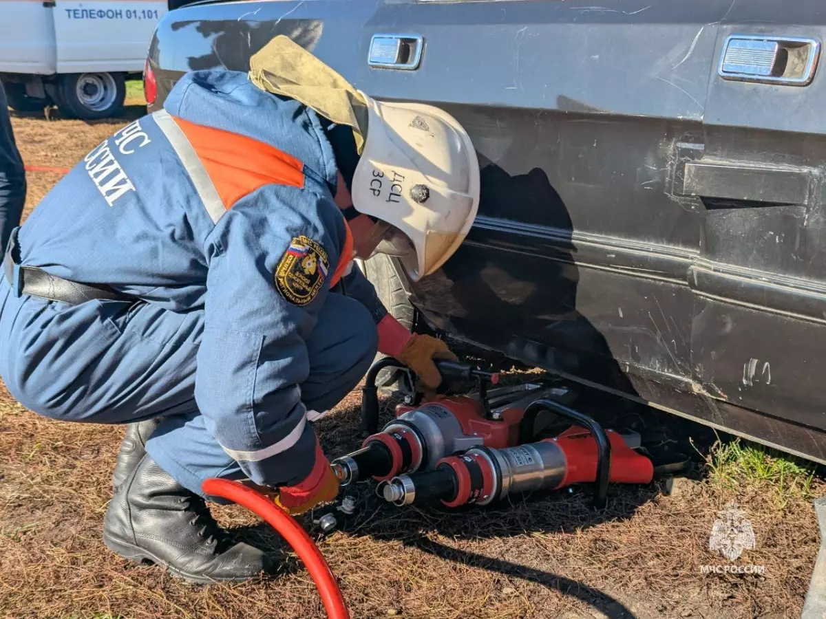 За сутки в Ростовской области потушили восемь пожаров