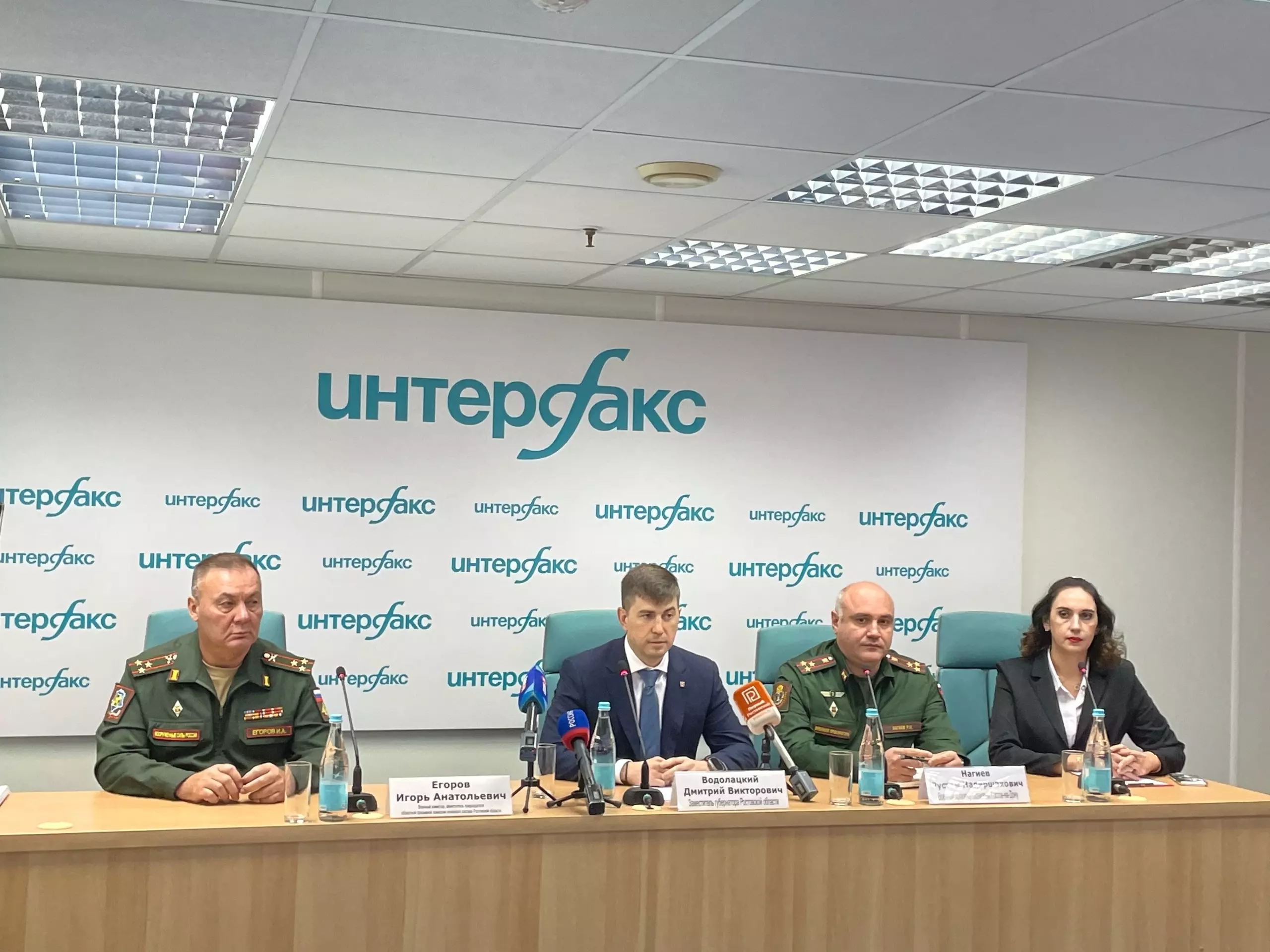Из Ростовской области на службу в армии призовут 4 тысячи человек
