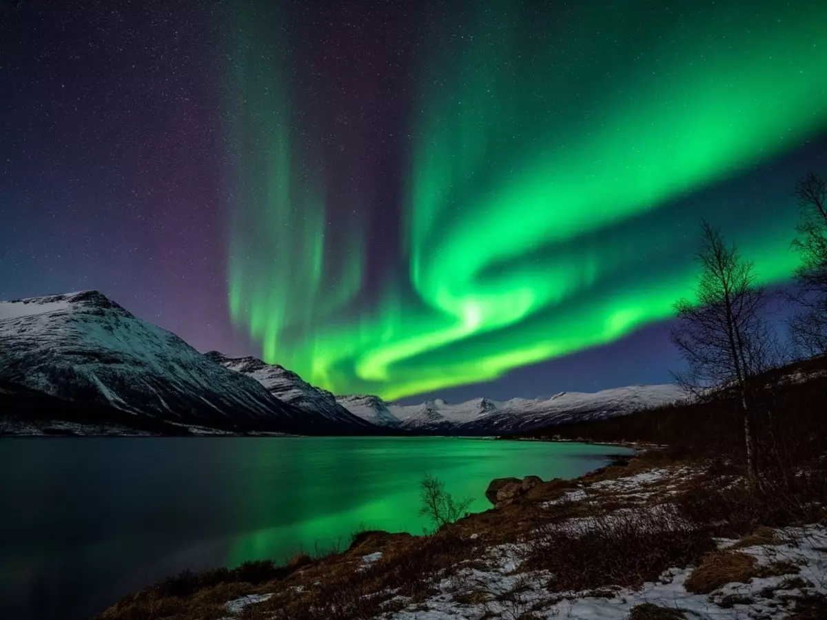 Мощные магнитные бури могут стать причиной полярных сияний