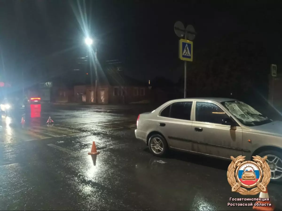 Водитель «Хендай Акцент» сбил двух пешеходов в Шахтах