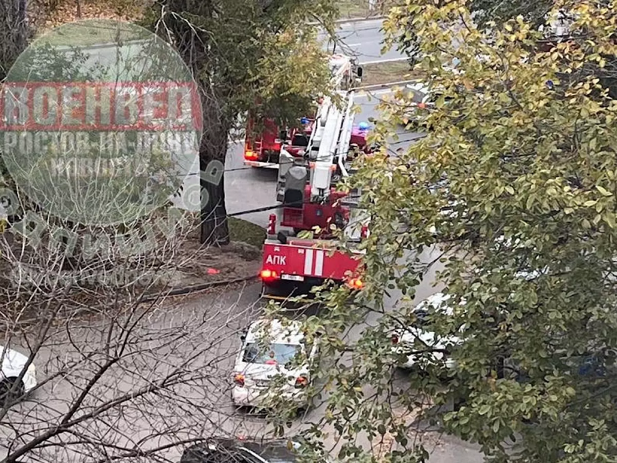 В Ростове при пожаре в многоэтажке на Таганрогской пострадала женщина 