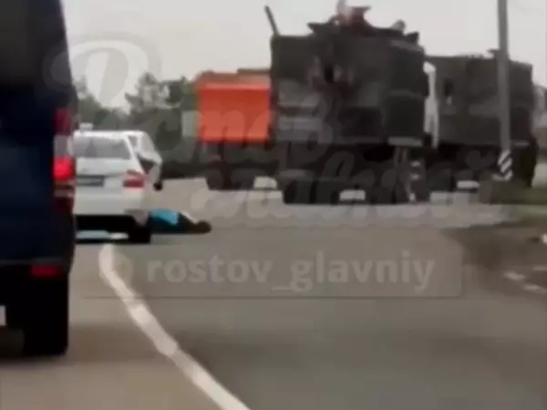 Под Батайском насмерть сбили человека