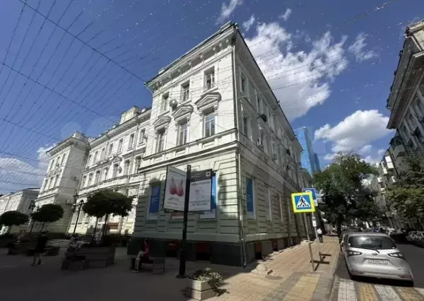 В Ростове помещения старинного здания бывшего Главпочтамта пустили под аренду Фото к материалу: В Ростове помещения старинного здания бывшего Главпочтамта пустили под аренду