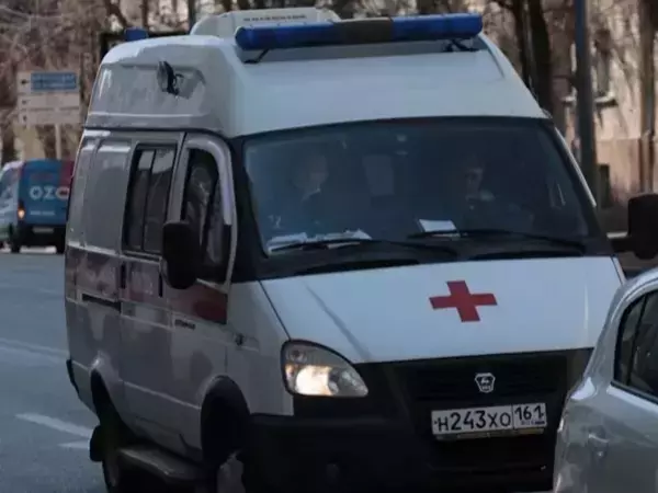 Фото к материалу: Два человека пострадали в результате ночной атаки БПЛА в Ростове
