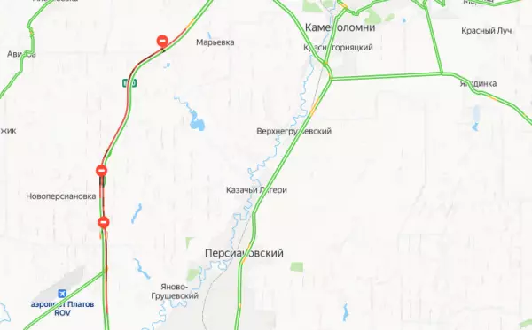 Фото к материалу: Водителям Ростовской области показали объездные пути гигантской пробки на М-4 «Дон»