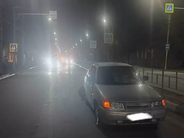 Фото к материалу: В Шахтах 34-летний мужчина пострадал в аварии