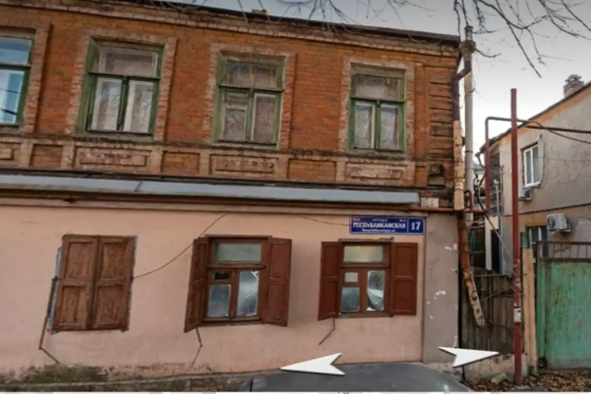 В Ростове несколько домов остались без горячей воды и отопления из-за сноса аварийного здания