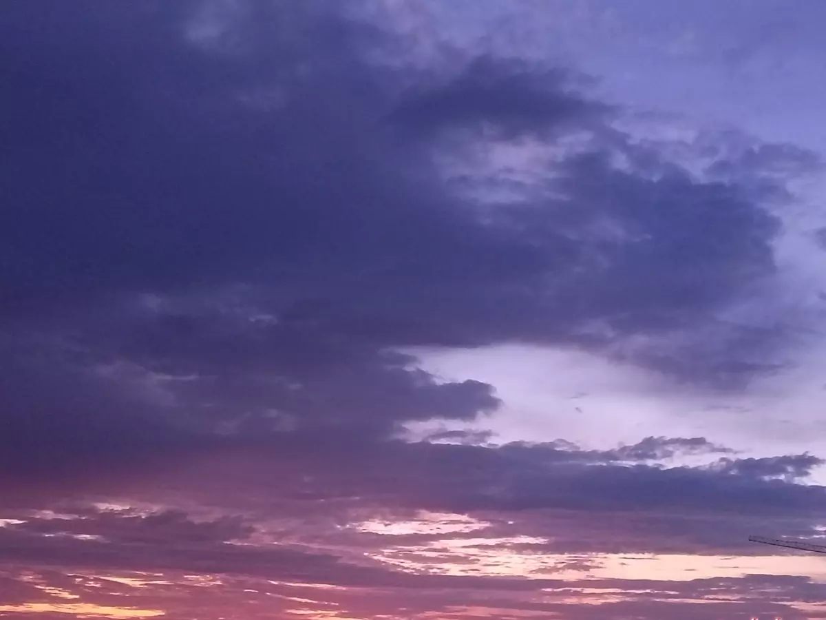 В Миллерово экстренные службы работают на месте падения БПЛА