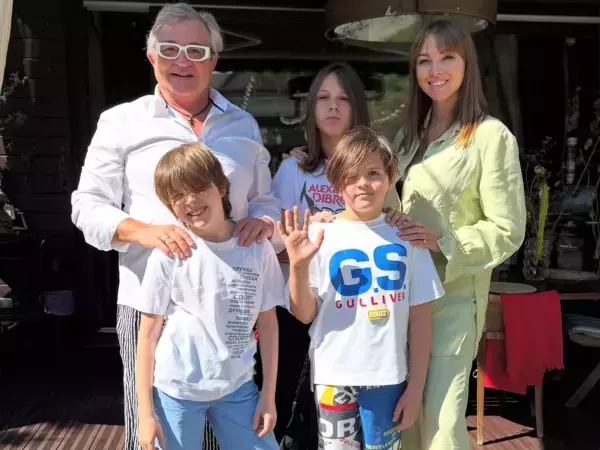 Дмитрий Дибров собирается сделать бывшей жене предложение и встретить с ней Новый год