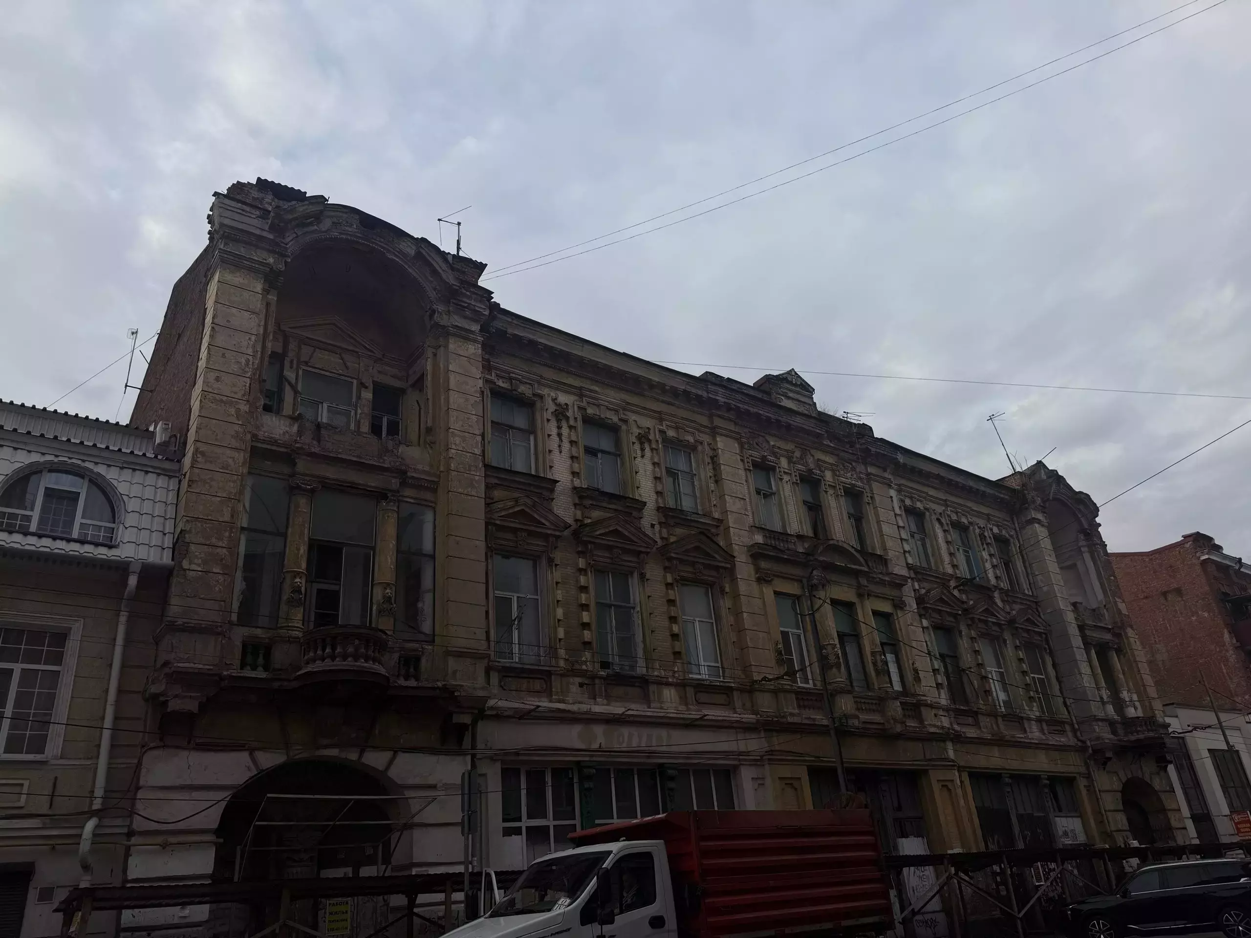 В Ростове до сих пор не оформили документы на признание музеем «дома с ангелами»