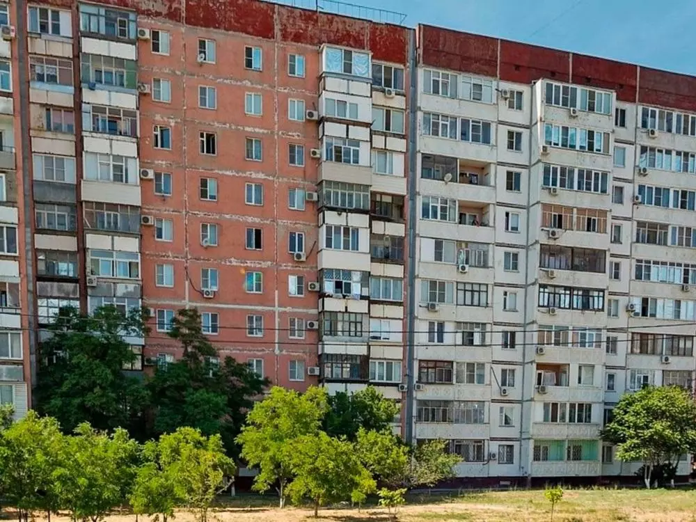 В Волгодонске пенсионерка разбилась насмерть, упав с высоты