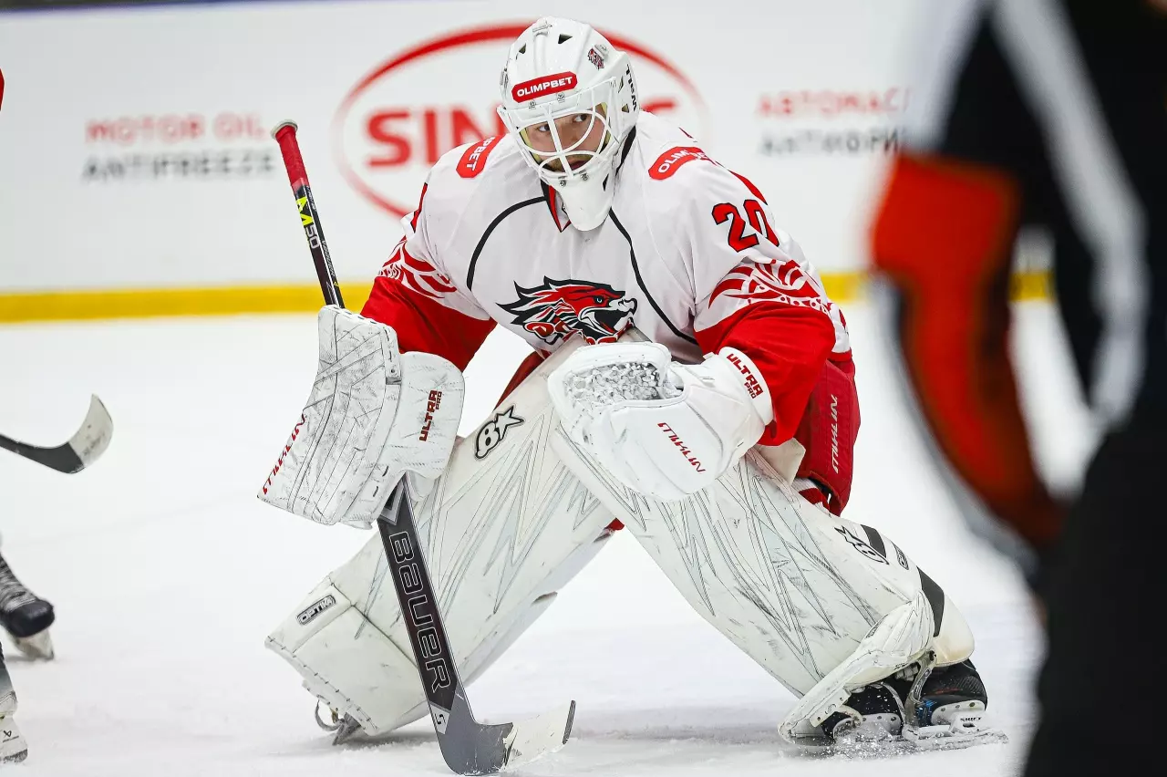 ХК «Ростов» на выезде проиграл «Ижстали»