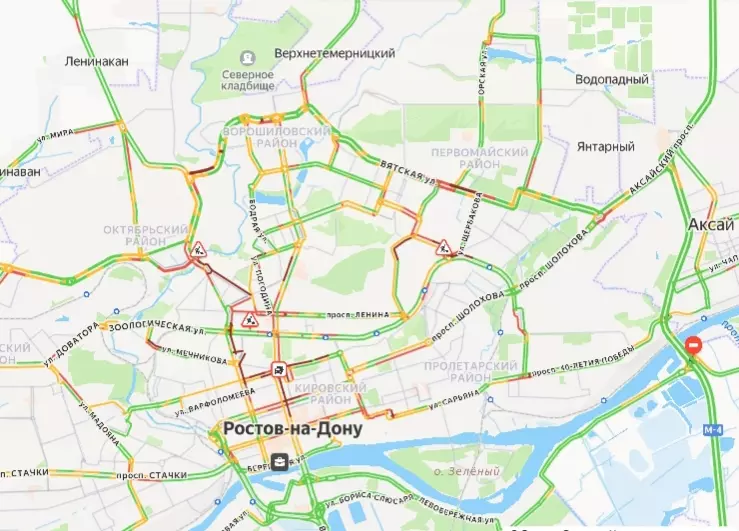Ростов-на-Дону в час-пик 12 ноября сковали многокилометровые пробки