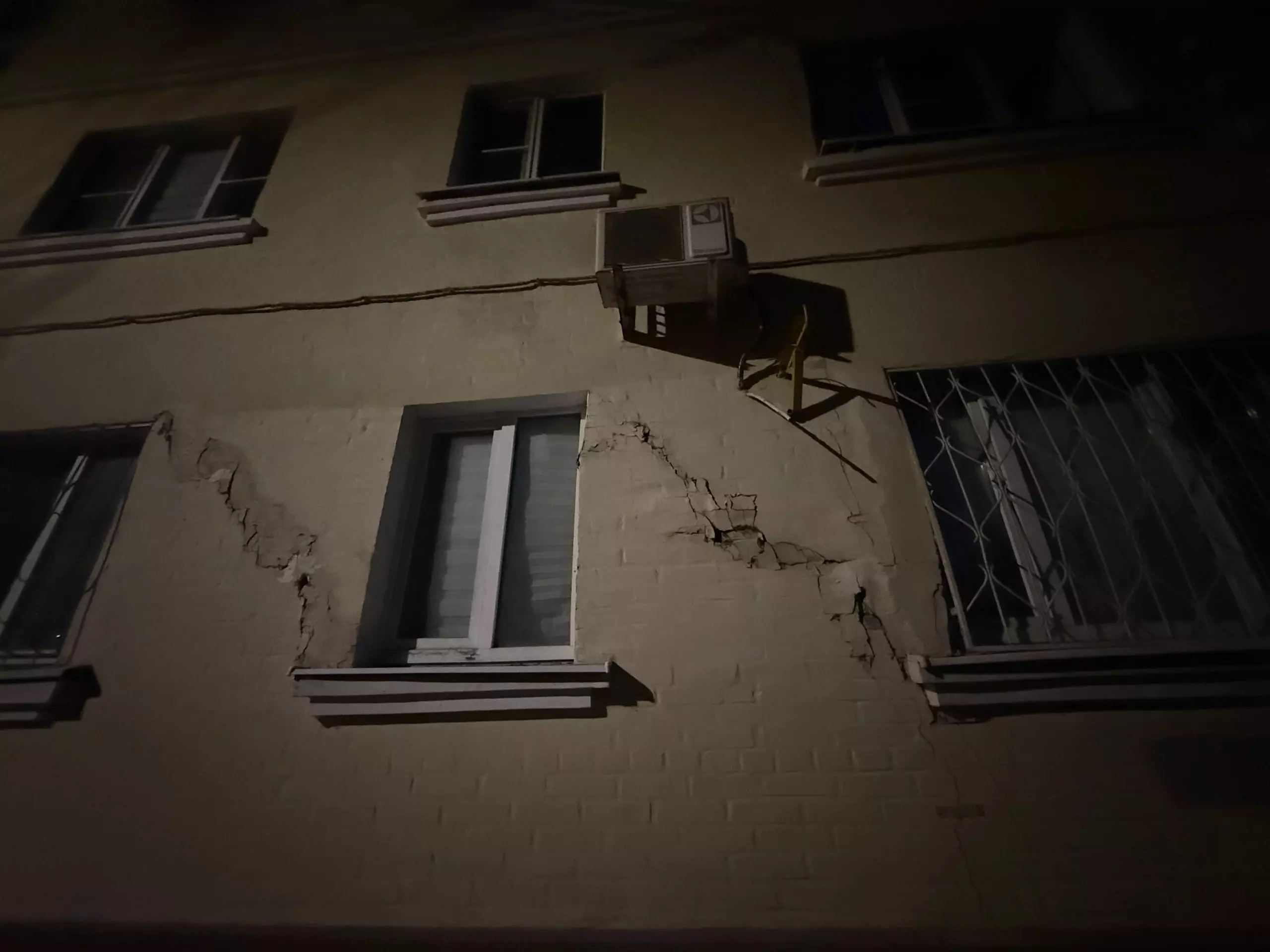 Если дом Ивановского в Ростове признают аварийным, жильцов освободят от платы за капремонт