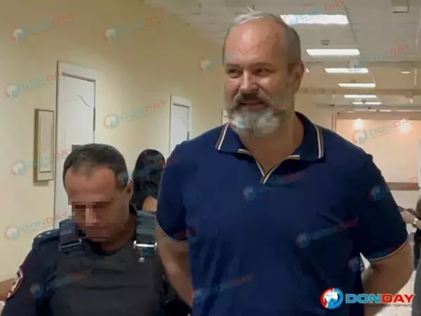 Адвокат Виталия Кушнарева предложил переквалифицировать дело на превышение должностных полномочий