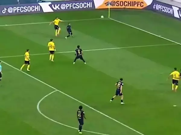 ФК «Ростов» получил штраф за нарушение регламента в игре с «Сочи»