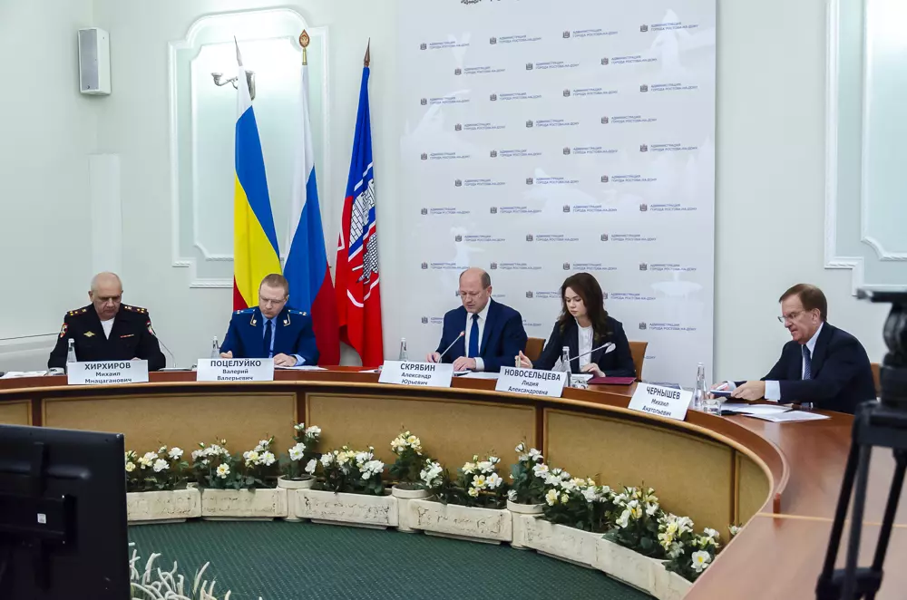 В Ростове для уборки улиц зимой подготовят 280 единиц техники