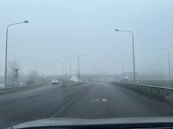 Фото к материалу: Жители Ростовской области сообщают о тумане на автодорогах