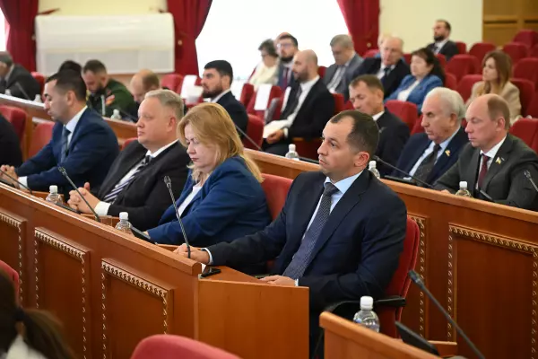 Фото к материалу: Донские депутаты внесли изменения в областной бюджет на 2025 год