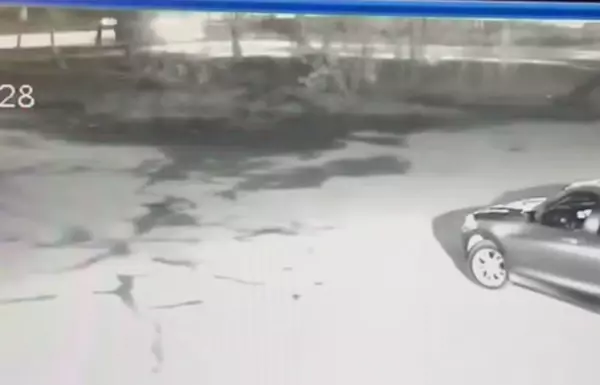 Фото к материалу: В Донецке джип сбил 16-летнего подростка