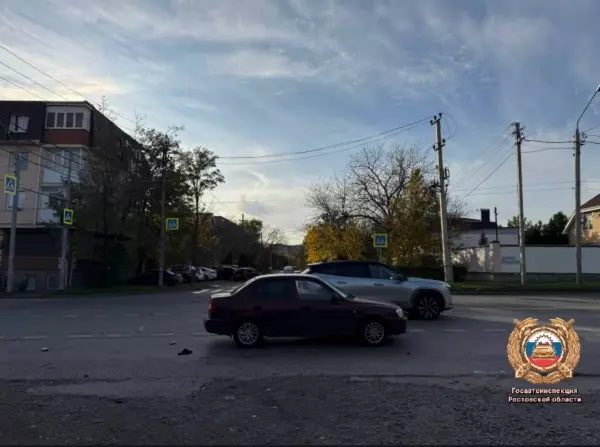 Фото к материалу: В Ростове сбили пожилого мужчину на пешеходном переходе без светофора