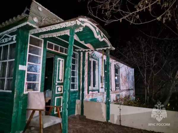 Фото к материалу: Двухлетний малыш погиб от отравления углекислым газом при пожаре в Семикаракорском районе