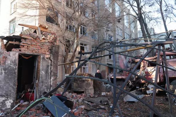 Фото к материалу: На помощь пострадавшим в Таганроге после атаки БПЛА выделят 19 млн рублей