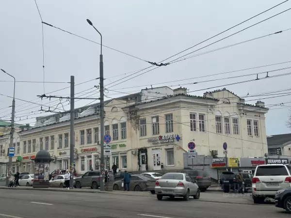 Фото к материалу: За 170 млн рублей в центре Ростова продают бывшее здание бюро по трудоустройству