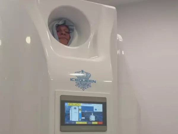 Фото к материалу: Сергея Жигунова посадили в криокамеру при температуре  -130 градусов